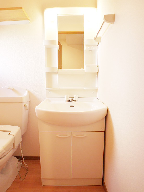 Washroom. Wash dressing room