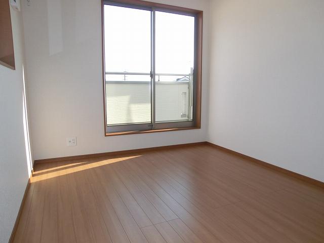 Same specifications photos (Other introspection). Western-style (same specifications photo)