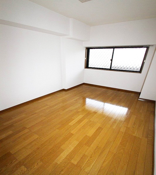 Other room space. Please in the bedroom and children's room