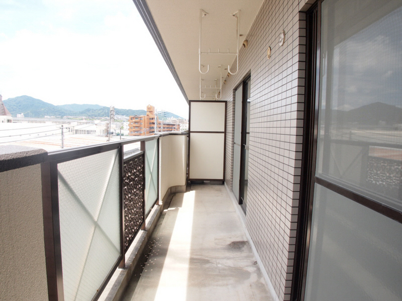 Balcony. Veranda laundry is Jose in a breeze because there is a depth.