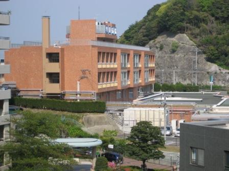 Hospital. Spanish mackerel 457m to the hospital (hospital)