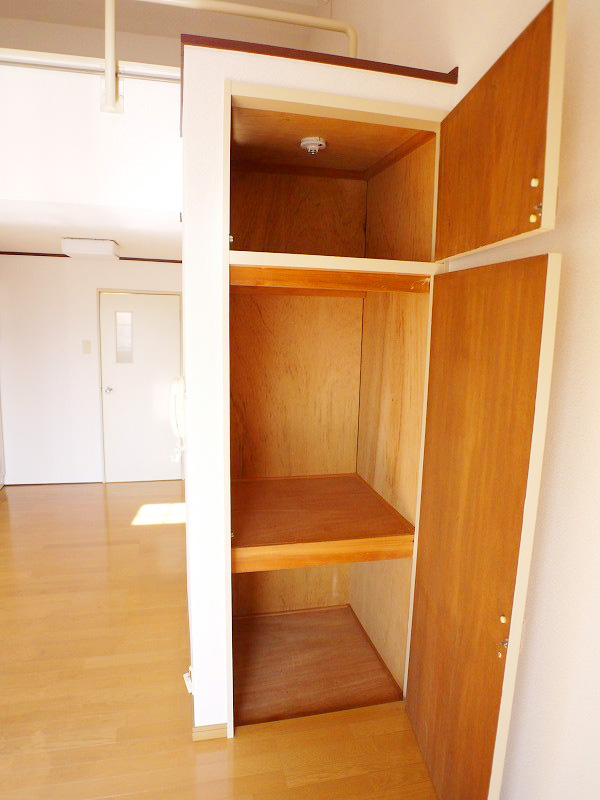 Receipt. Storage space! There is also upper closet