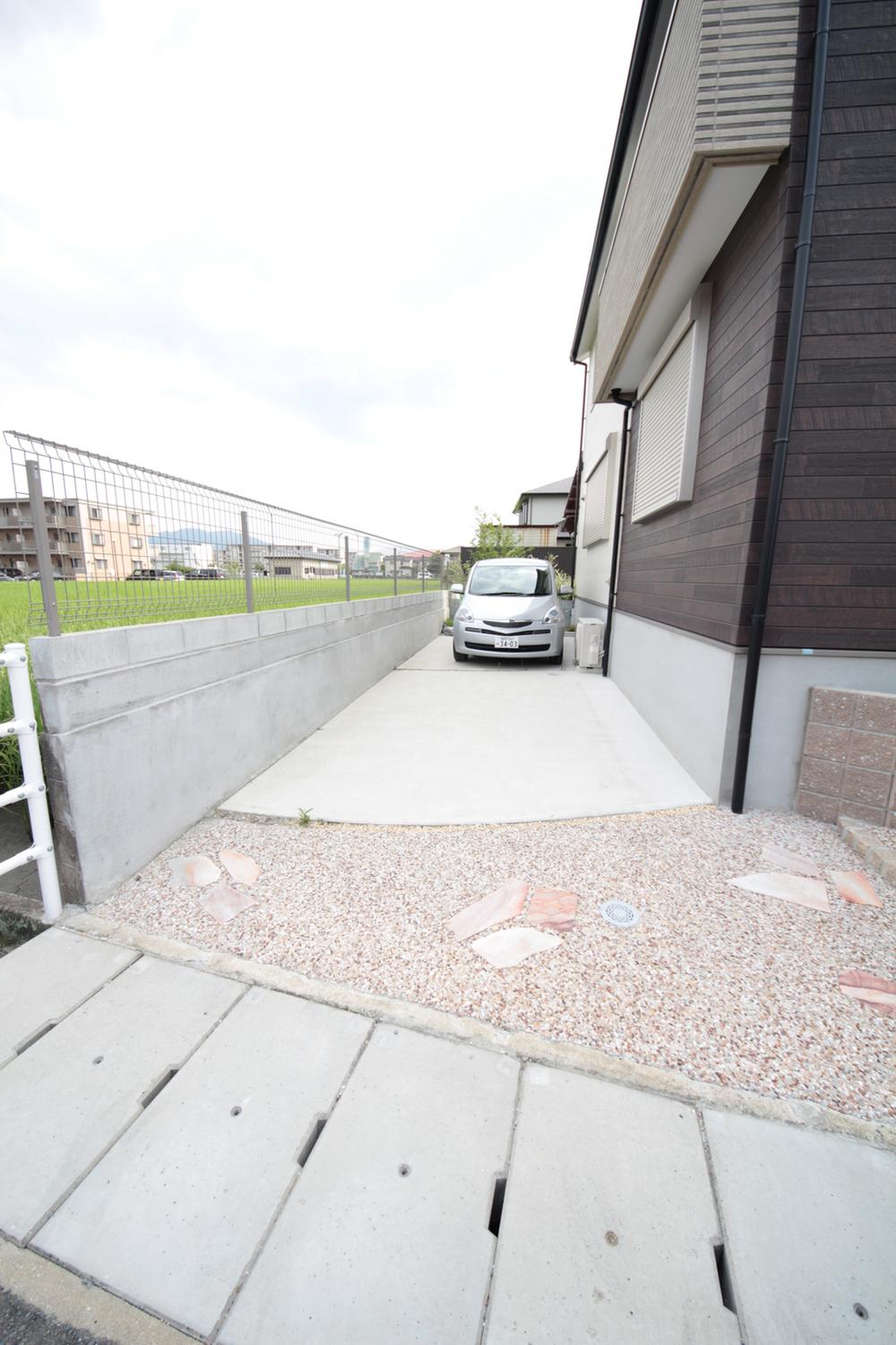 Parking lot. Local (September 2013) Shooting