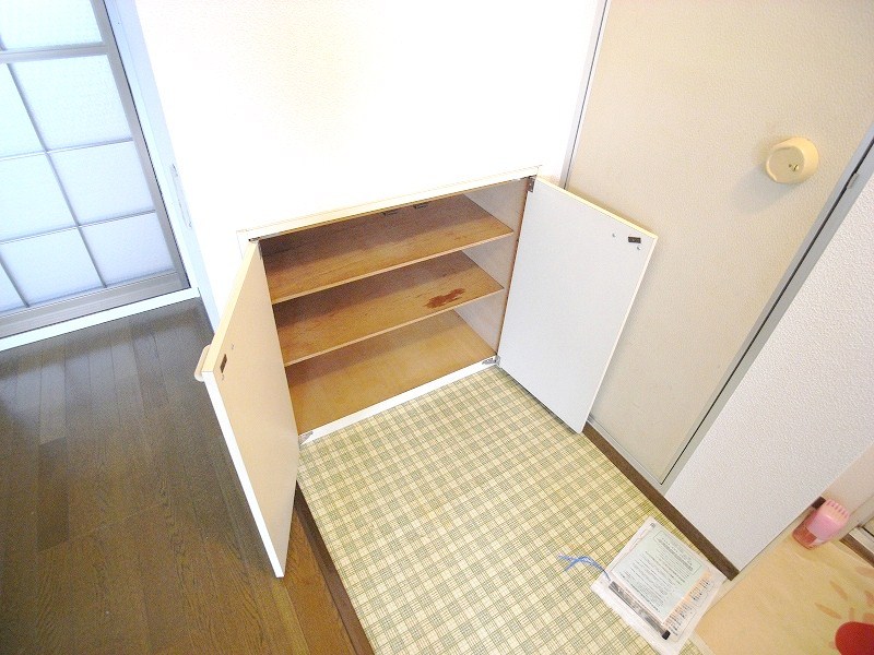 Entrance. We look forward Inquiry ☆