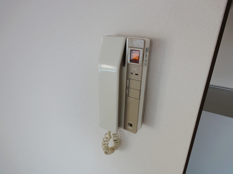 Other Equipment. Auto lock-conditioned peace of mind