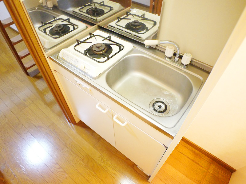 Kitchen. Spacious kitchen