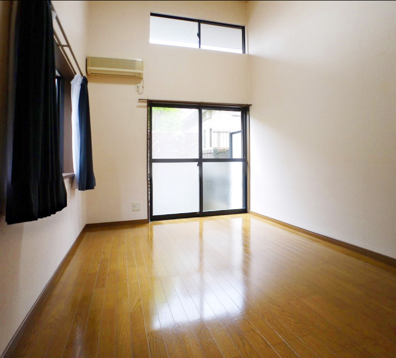 Living and room. The room is very widely fairly clean