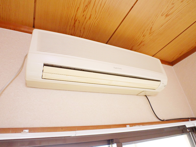 Other Equipment. Clean, air-conditioned