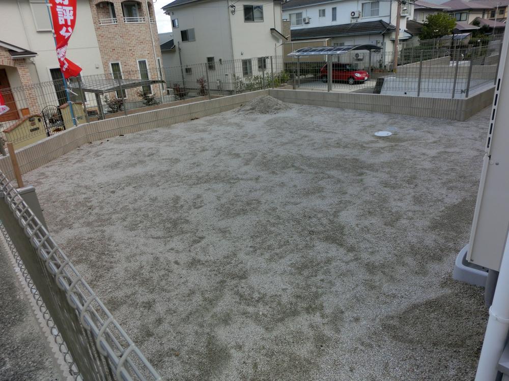 Garden. Tatami about 8.5 Pledge worth of large garden