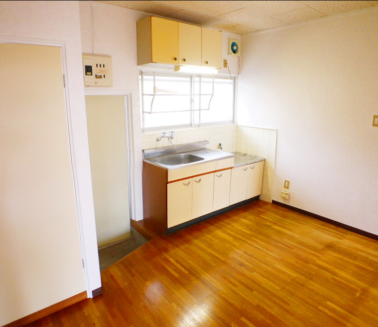 Kitchen. Window with the happy kitchen