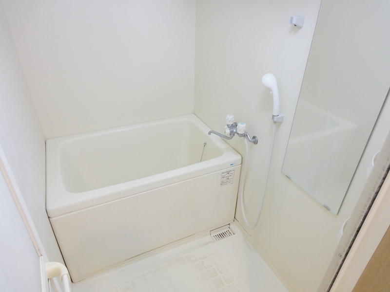 Bath. Loose also bathroom