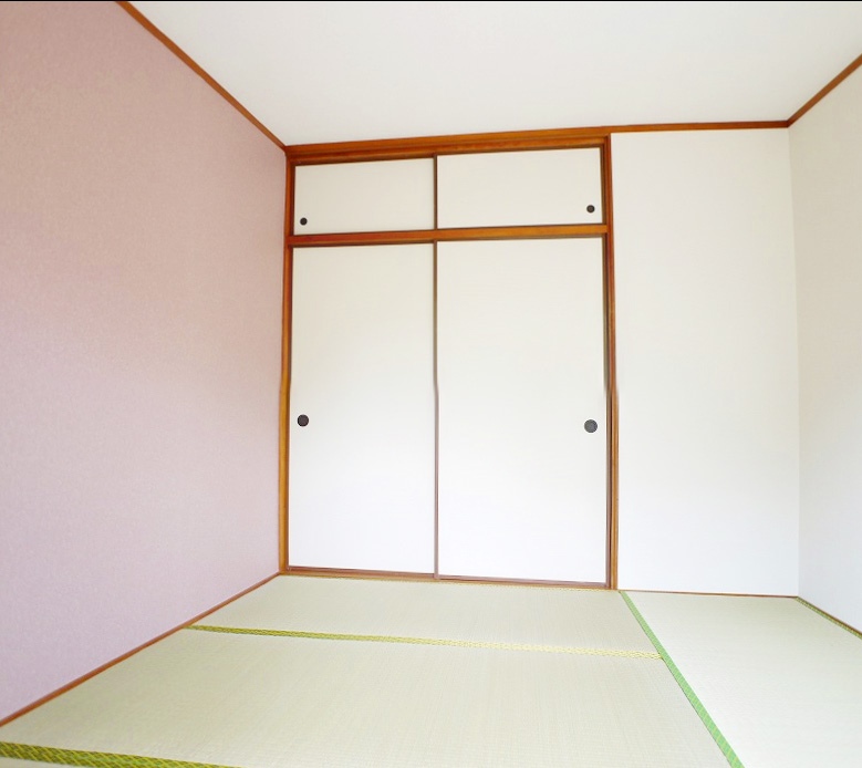 Other room space. Cute accent Cross