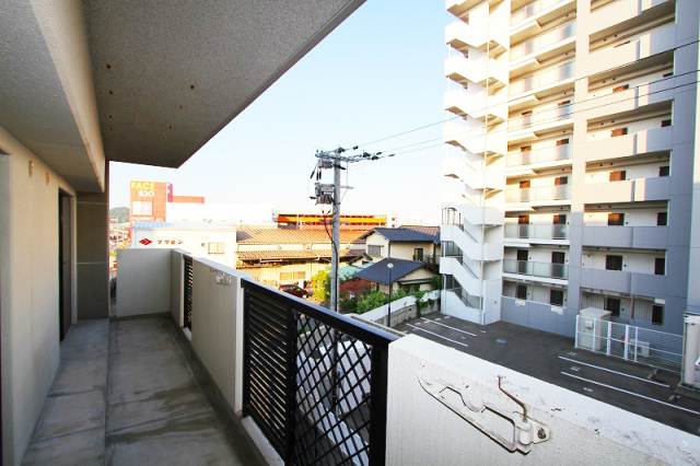 Balcony. South is facing