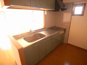 Kitchen. ☆ Easy-to-use spacious kitchen ☆