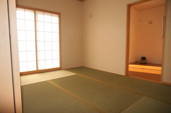 Same specifications photos (Other introspection). (No. 2 place) the same specification