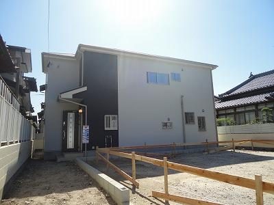 Local appearance photo. 4LDK ・ 105.99 sq m (32.06 square meters)