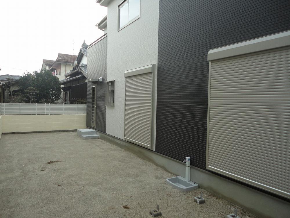 Garden. It attaches wood deck