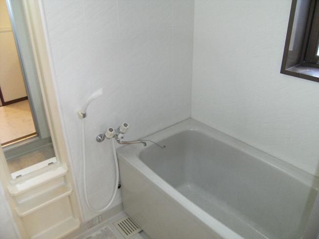 Entrance. ※ Will be of 1, Room photo.