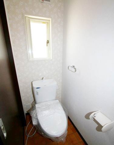 Toilet. Bidet with toilet