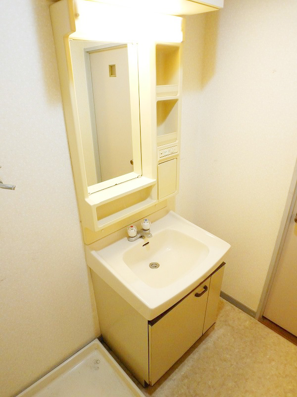 Washroom. With separate vanity dressing room