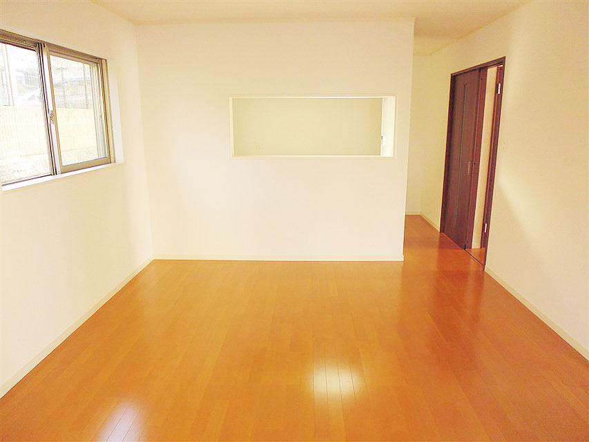 Living. Bright and wide over have living