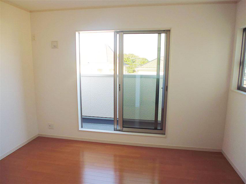 Non-living room. Akarui 2 Kaiyoshitsu