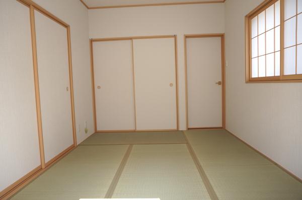 Non-living room. Indoor (September 2013) Shooting