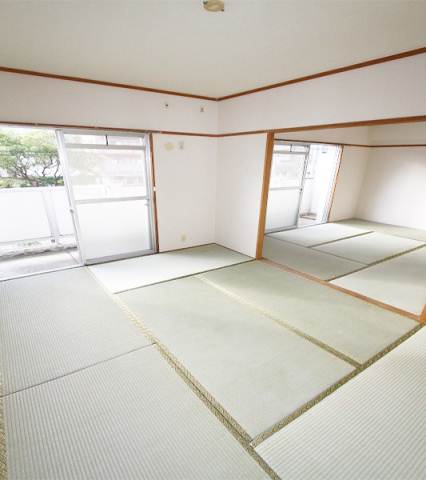 Other room space. OK also use by connecting