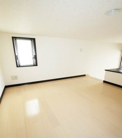 Other room space. Anytime you can preview so please feel free to contact