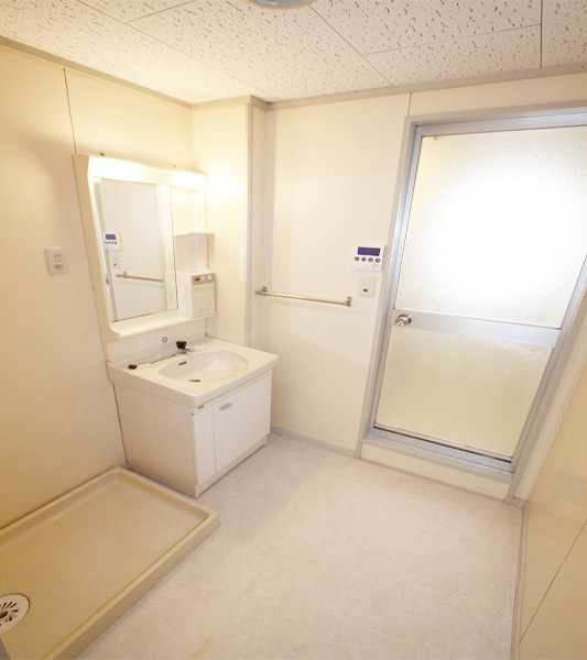 Washroom. There basin dressing room