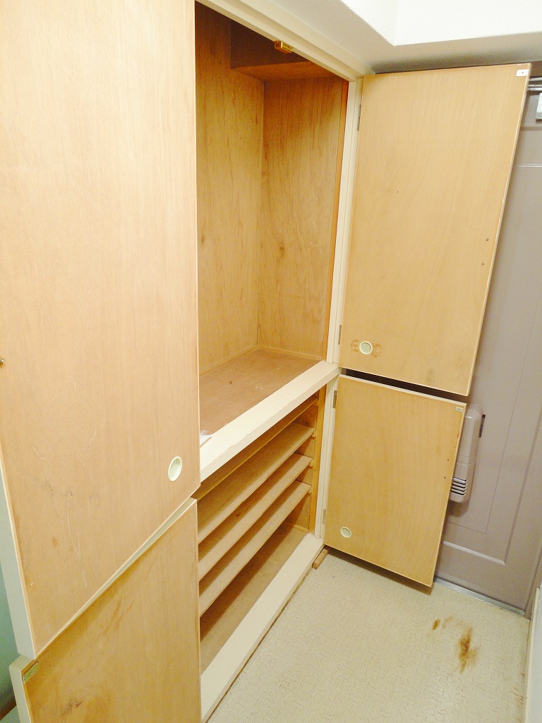 Receipt. It is the entrance shoes BOX ☆ 