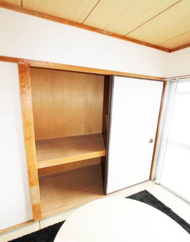 Receipt. Plenty of storage