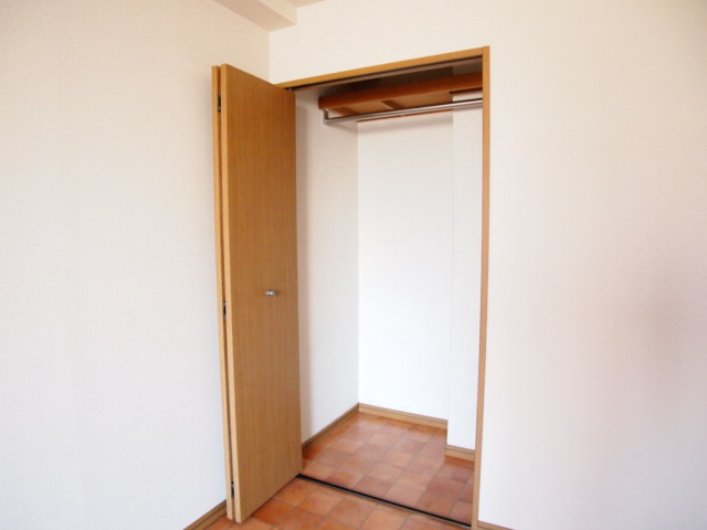 Receipt. Closet is with with.