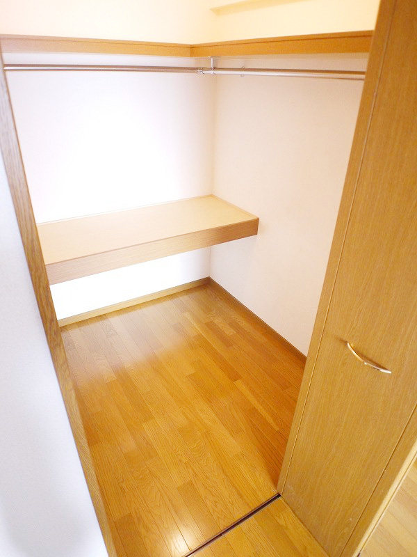 Receipt. Walk-in closet! Storage There are also plenty