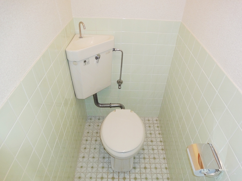 Toilet. bus ・ This your rent In another toilet! ! 