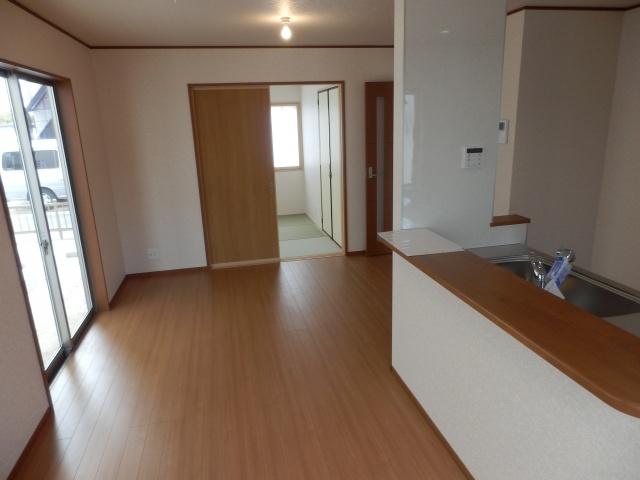 Same specifications photos (Other introspection). LDK