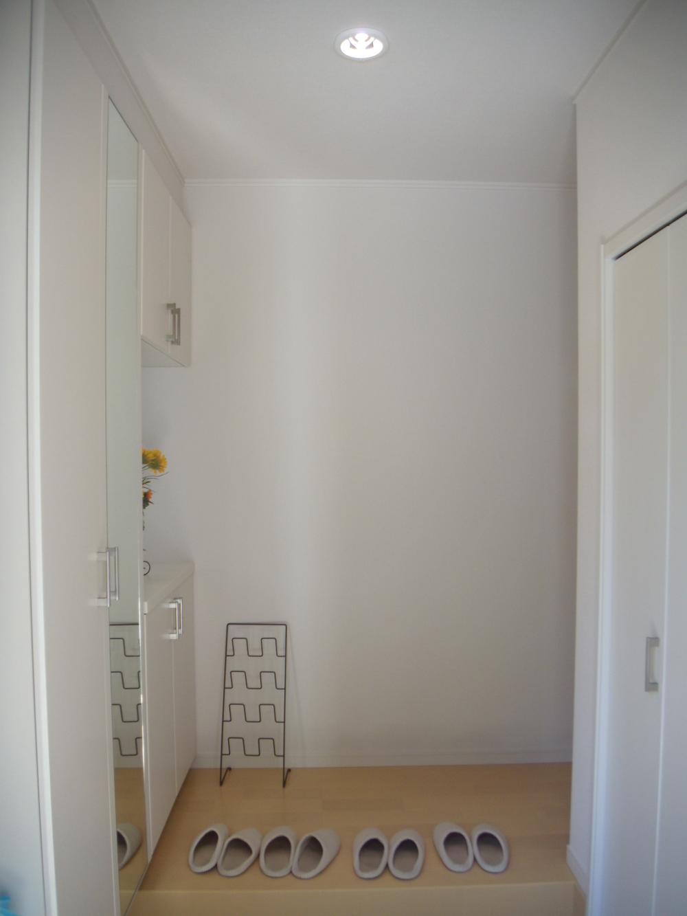 Same specifications photos (Other introspection)