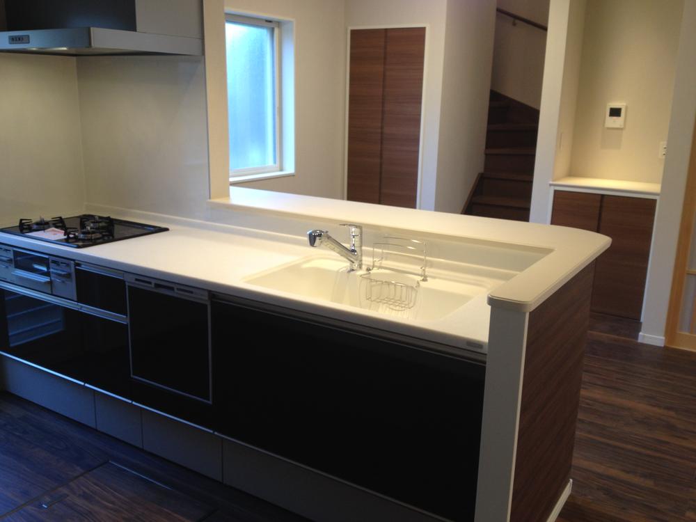 Kitchen. Building B system Kitchen