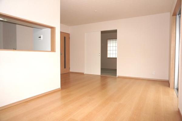 Living. Indoor (10 May 2013) Shooting