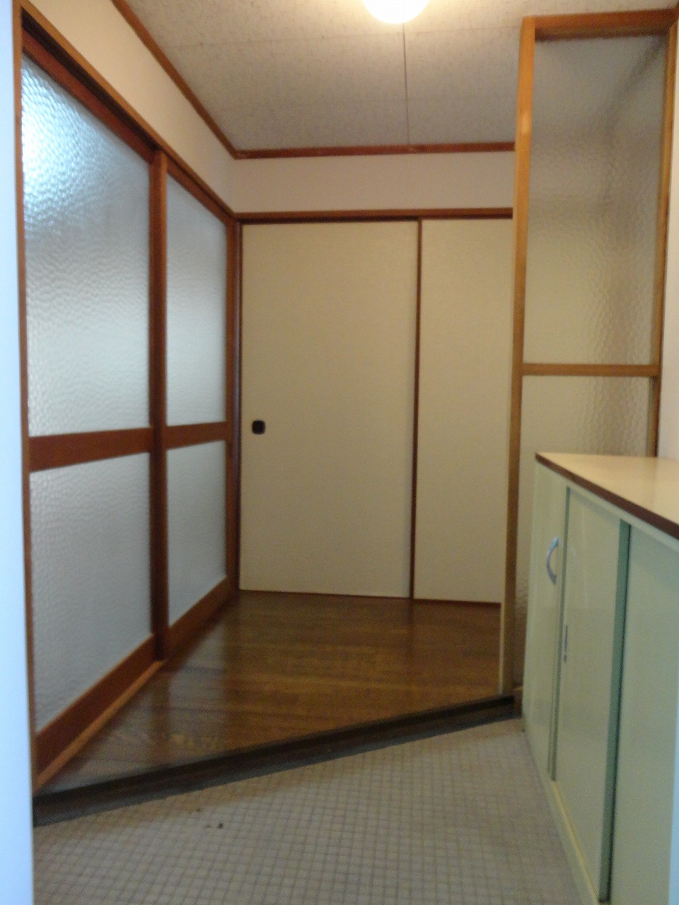 Entrance. I do not see the living from the front door