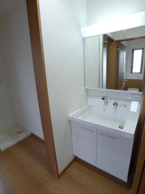 Building plan example (Perth ・ Introspection). Building plan example (C section)