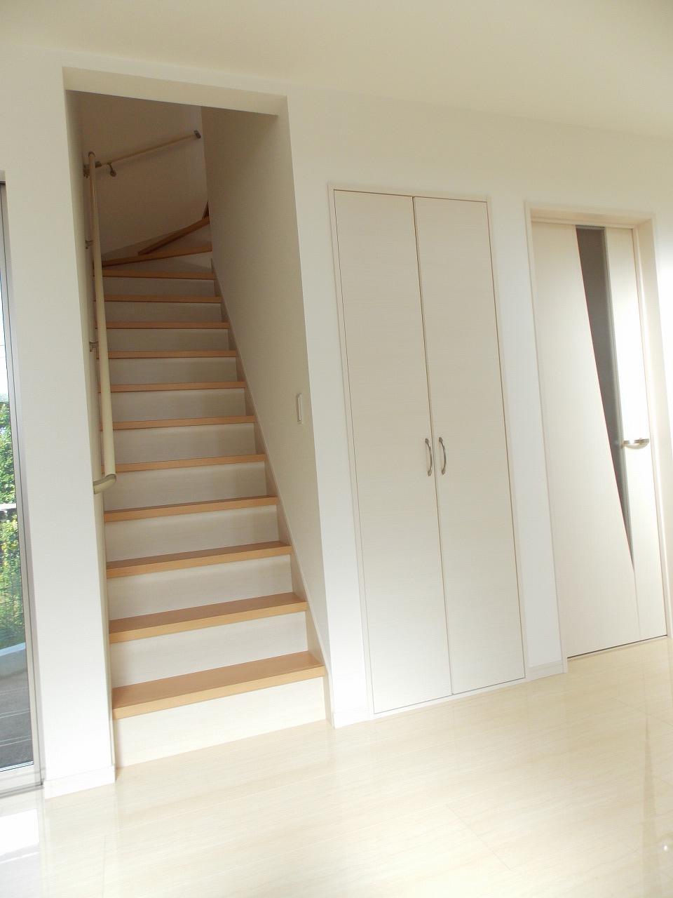 Living. I'm happy living stairs