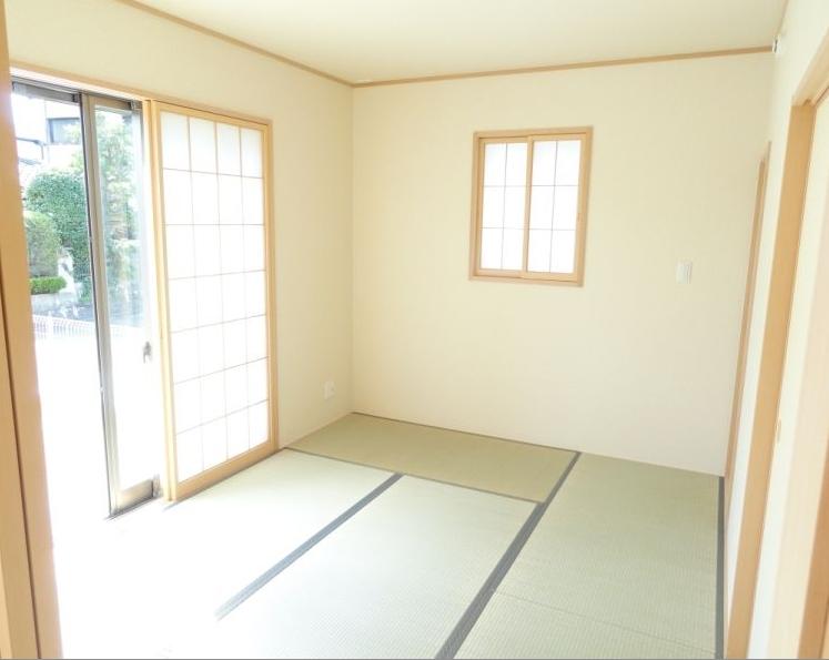 Other introspection.  ☆ Image is a photograph at the time of completion ☆