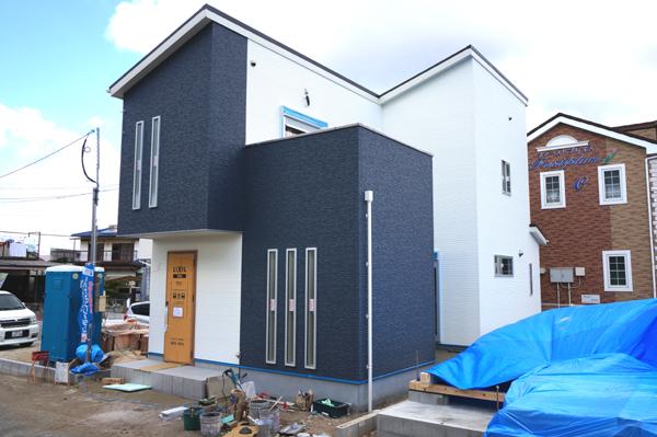 Local appearance photo. Local (11 May 2013) Shooting