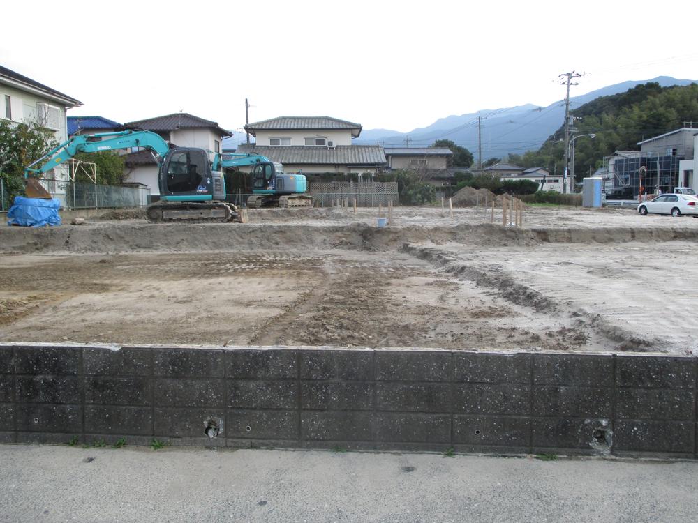 Local land photo. Residential land with building conditions