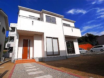 Local appearance photo. The photograph is a model house