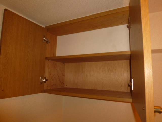 Receipt. Such small storage is useful.