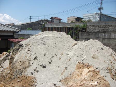 Construction ・ Construction method ・ specification. While the house is said to ground  We are We do ground improvement work before foundation work Long end by strengthening the ground ・ A comfortable strong home In the field of view We observe the 41 years of construction technology.