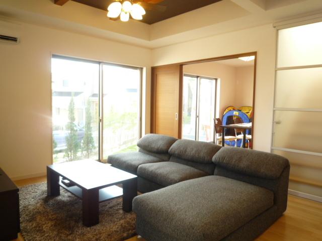 Same specifications photos (living).  ◆ Example of construction ◆