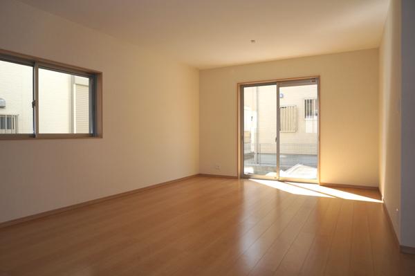 Living. Indoor (September 2013) Shooting